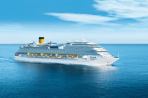 22 Days Transatlantic & Repositioning